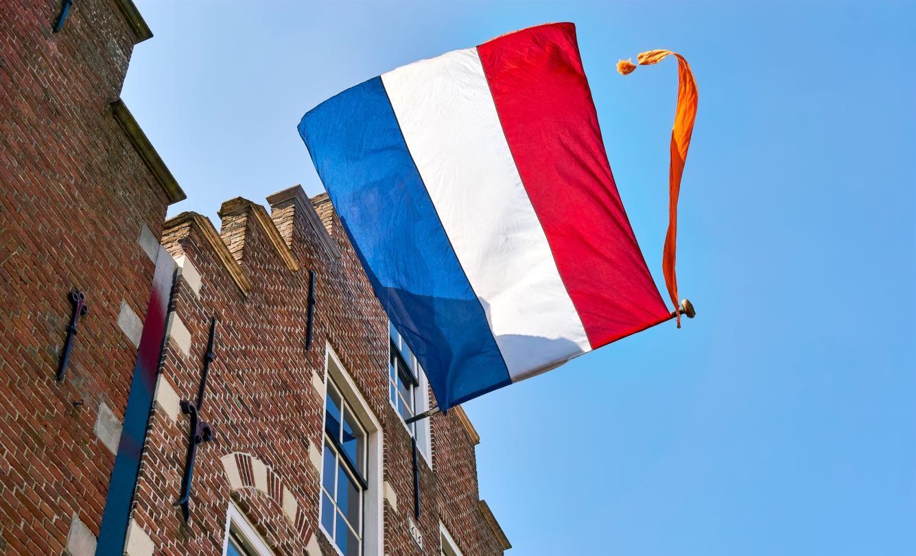 vlaggen op Koningsdag